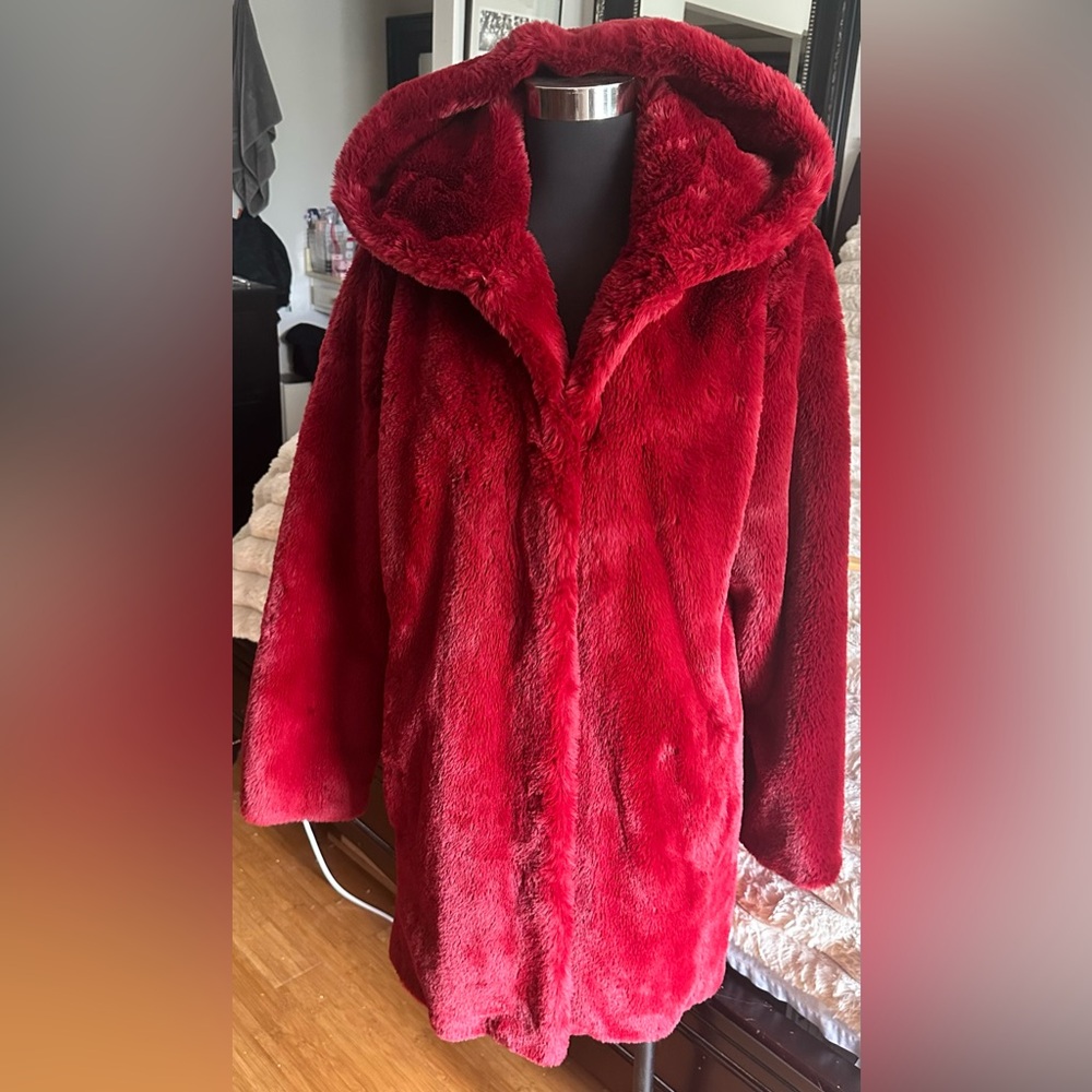 DKNY Faux Fur Hooded Coat – Size M - Picture 6 of 6